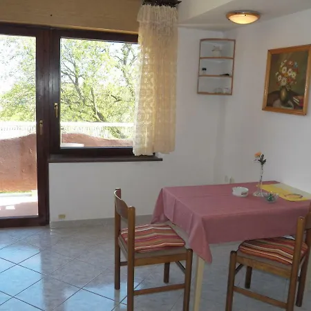 Celega Apartment *